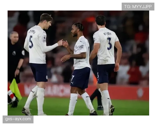 南安普顿进攻套路解析:战术体系与推进方式分析 南安普顿进攻套路解析:战术体系与推进方式分析