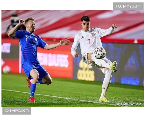 阿尔瓦雷斯 vs 努涅斯：南美新中锋进攻效率与战术角色对比